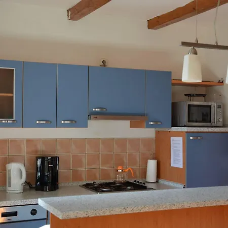 Holiday Home Abertamy 阿贝尔塔米